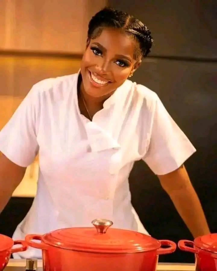 347235421_761932302087144_7987552092496503158_n Hilda Bassey is the latest world record holder in a cooking marathon