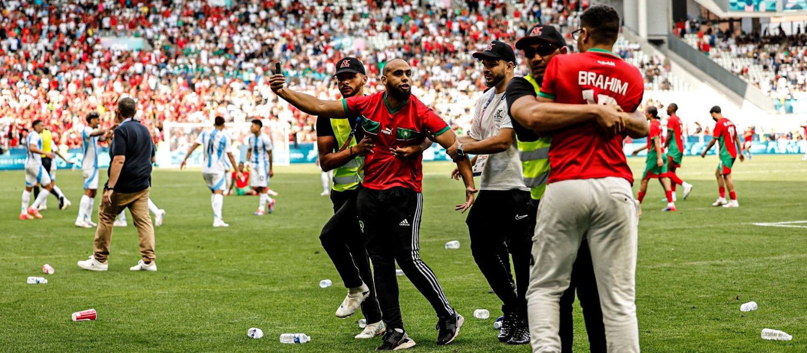 Chaos at the 2024 Olympics: Morocco defeats Argentina amidst pitch invasion