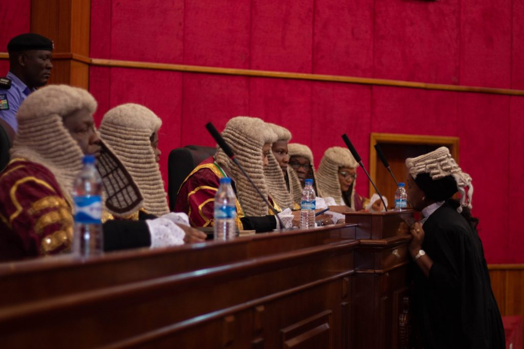 ESaynLUXYAEKbsx-1024x683 Debate Rekindles: Should Africa's Judiciary Break from Colonial Dress Codes?