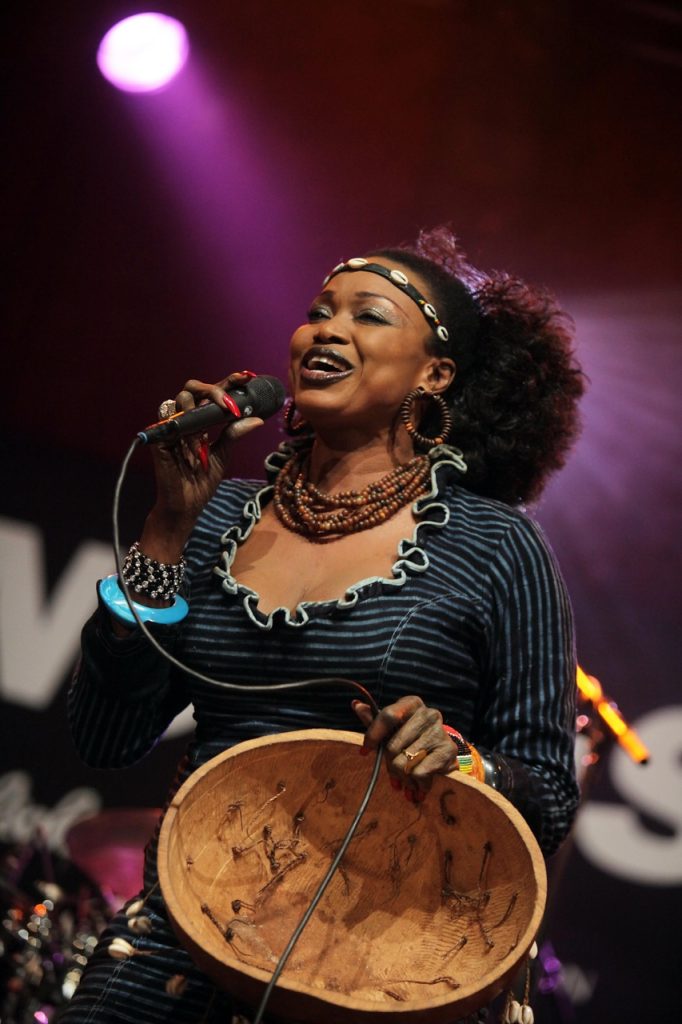 DRBAR0-1-Large-682x1024 Oumou Sangaré: The Resilient Voice of Mali’s Soul and a Beacon of African Empowerment