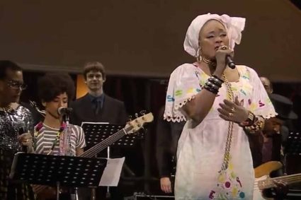 Oumou Sangaré: The Resilient Voice of Mali’s Soul and a Beacon of African Empowerment