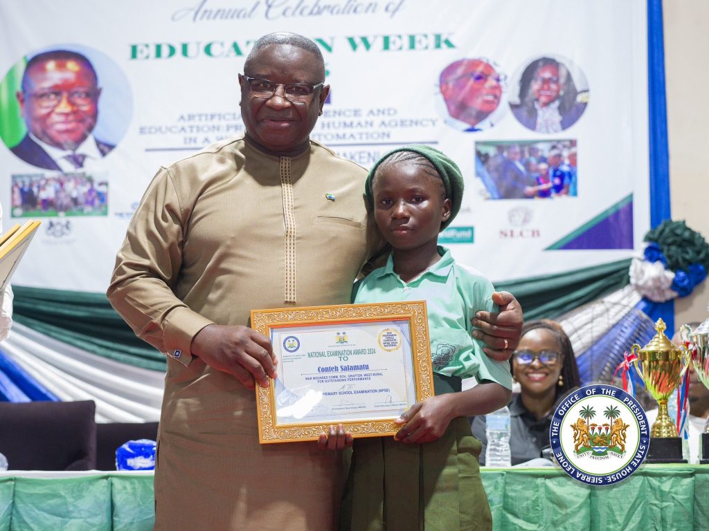 GiITmJ4WUAAL3WJ-1024x768 Sierra Leone Concludes Education Week with Focus on AI and Automation