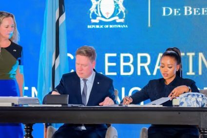 Botswana and De Beers Sign Landmark Diamond Partnership Agreement